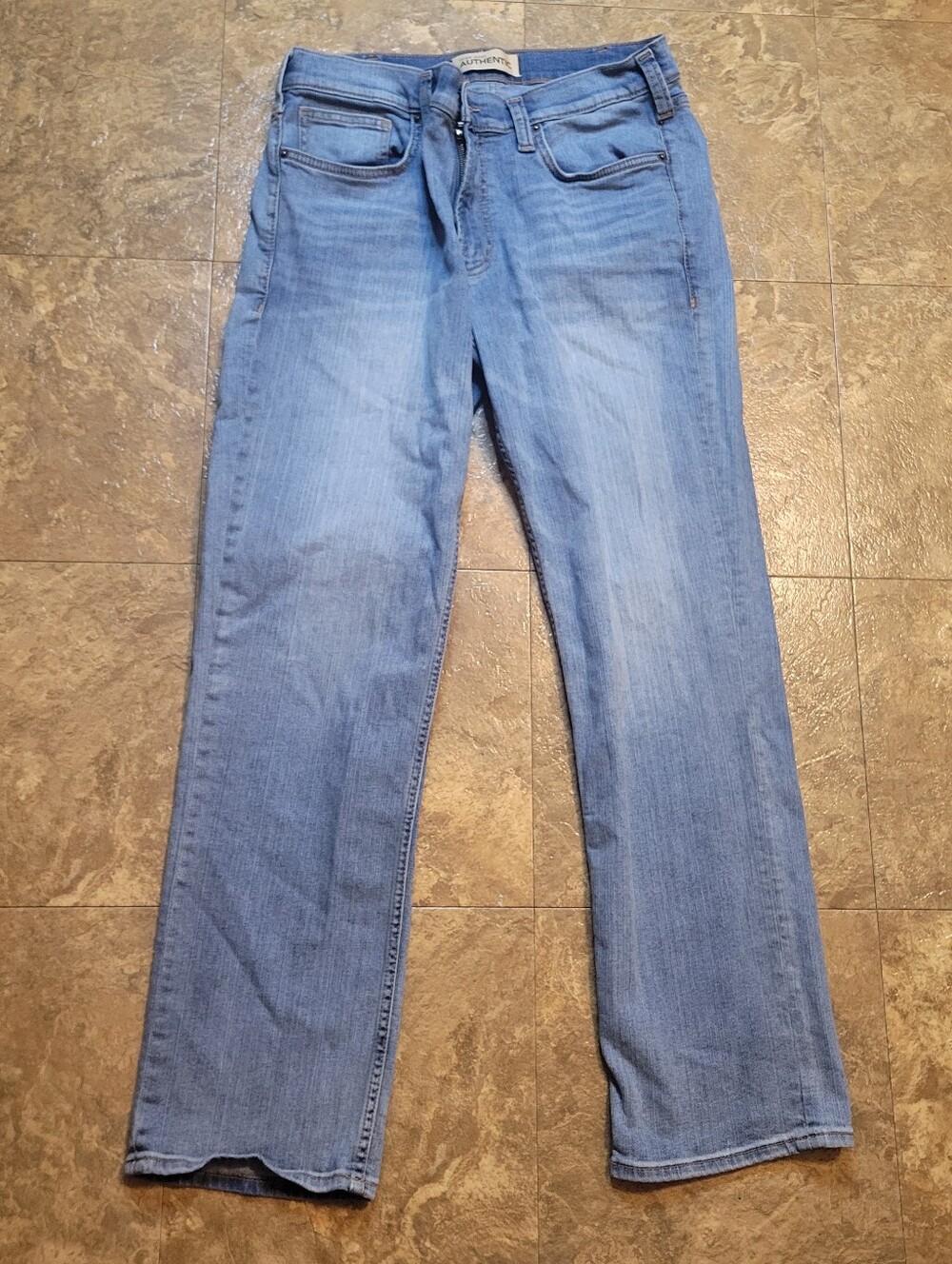 Authentic By Silver Jeans The Relaxed Fit Mens 34x32 *35x30.5* Light Wash